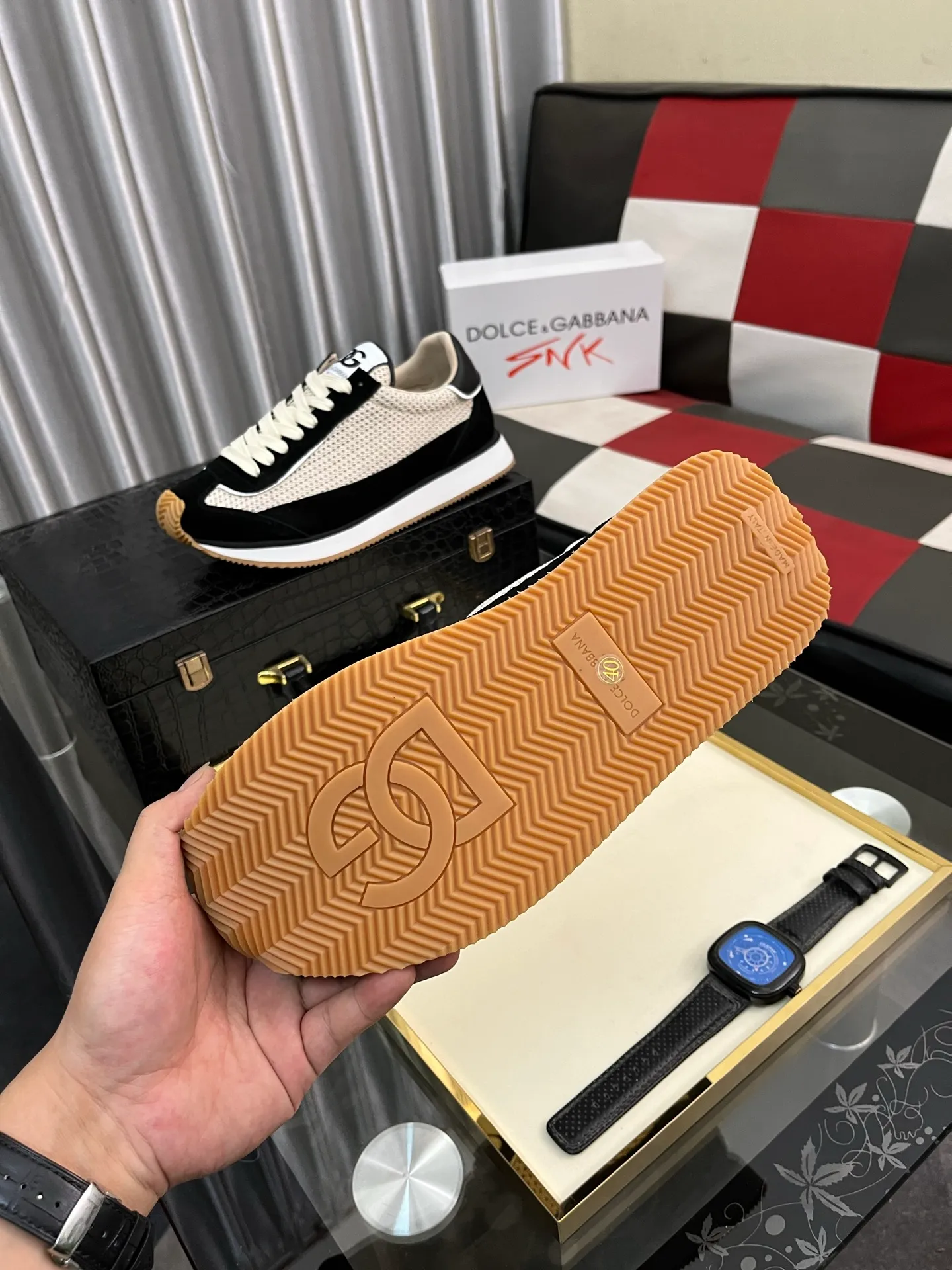 Men's Men's Shoes💰458⌚️⌚️••Dolce&Gabbana••DG✔️High-end men's sports and casual shoes. Original goods from top counters. Original imported cowhide, multi-material splicing design ➕Imported cowhide lining, cowhide feet ➕Original TPR elastic outsole. Size: 36-46